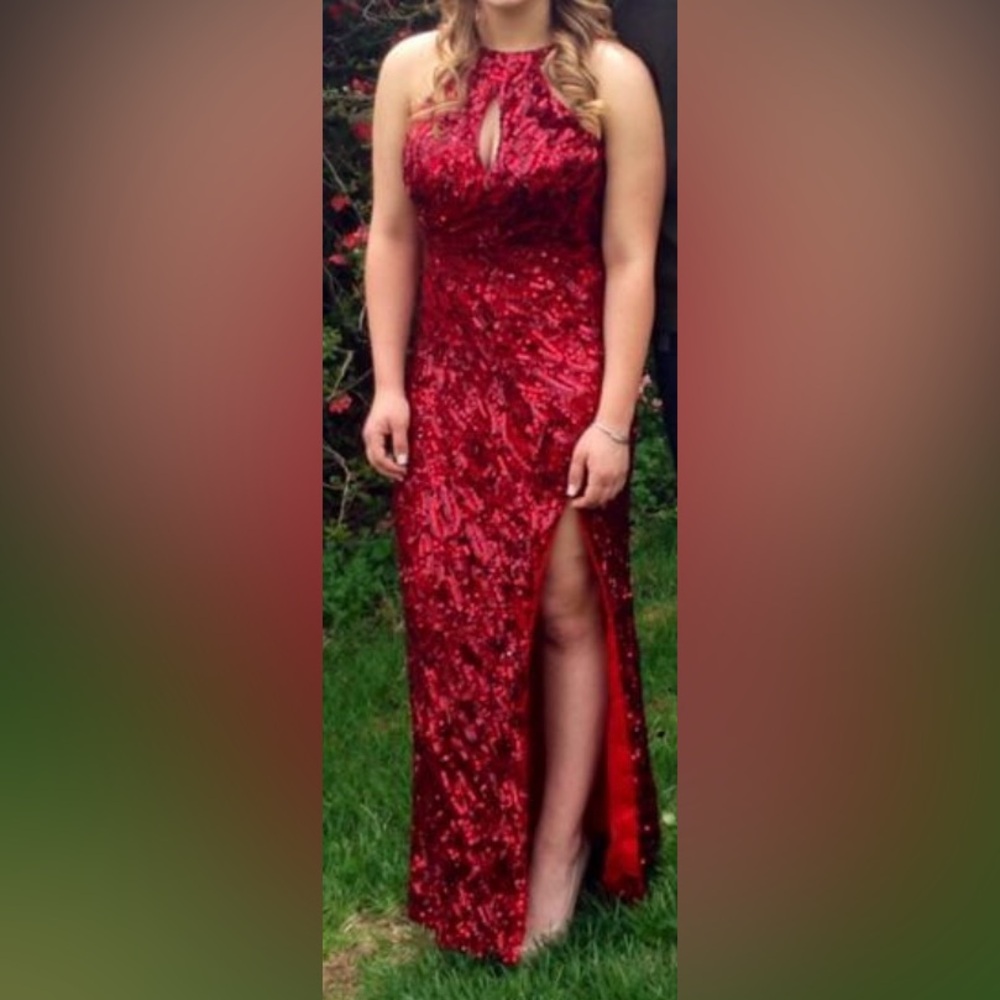 RED ✨ SPARKLE ✨ DRESS